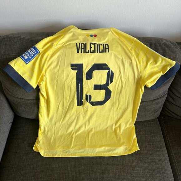 Marathon Authentic WC Qualifiers 2026 Ecuador Enner Valencia Jersey Men’s Sz: XL - Picture 9 of 10